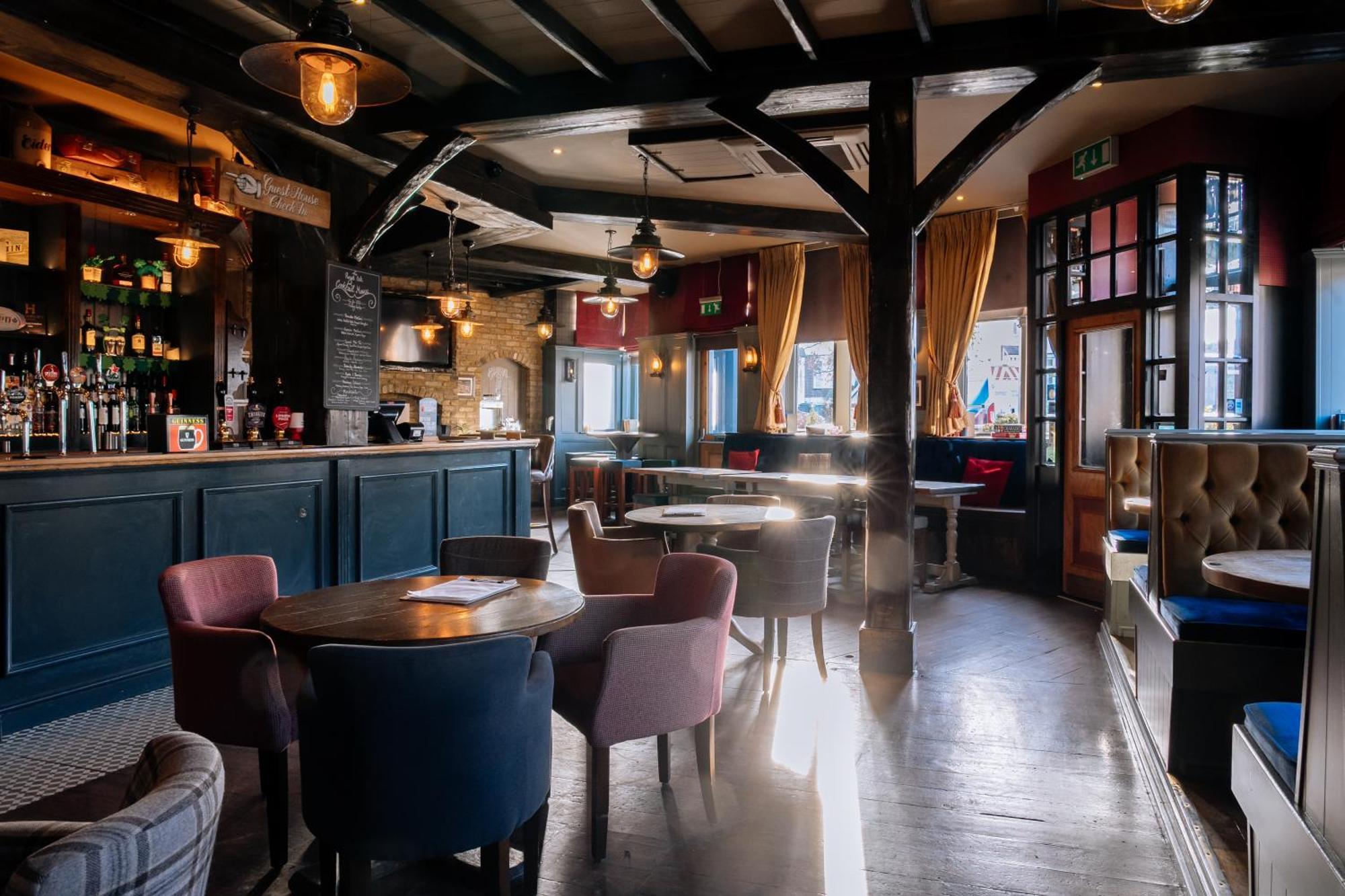 The Royal Oak Guest house 3*
