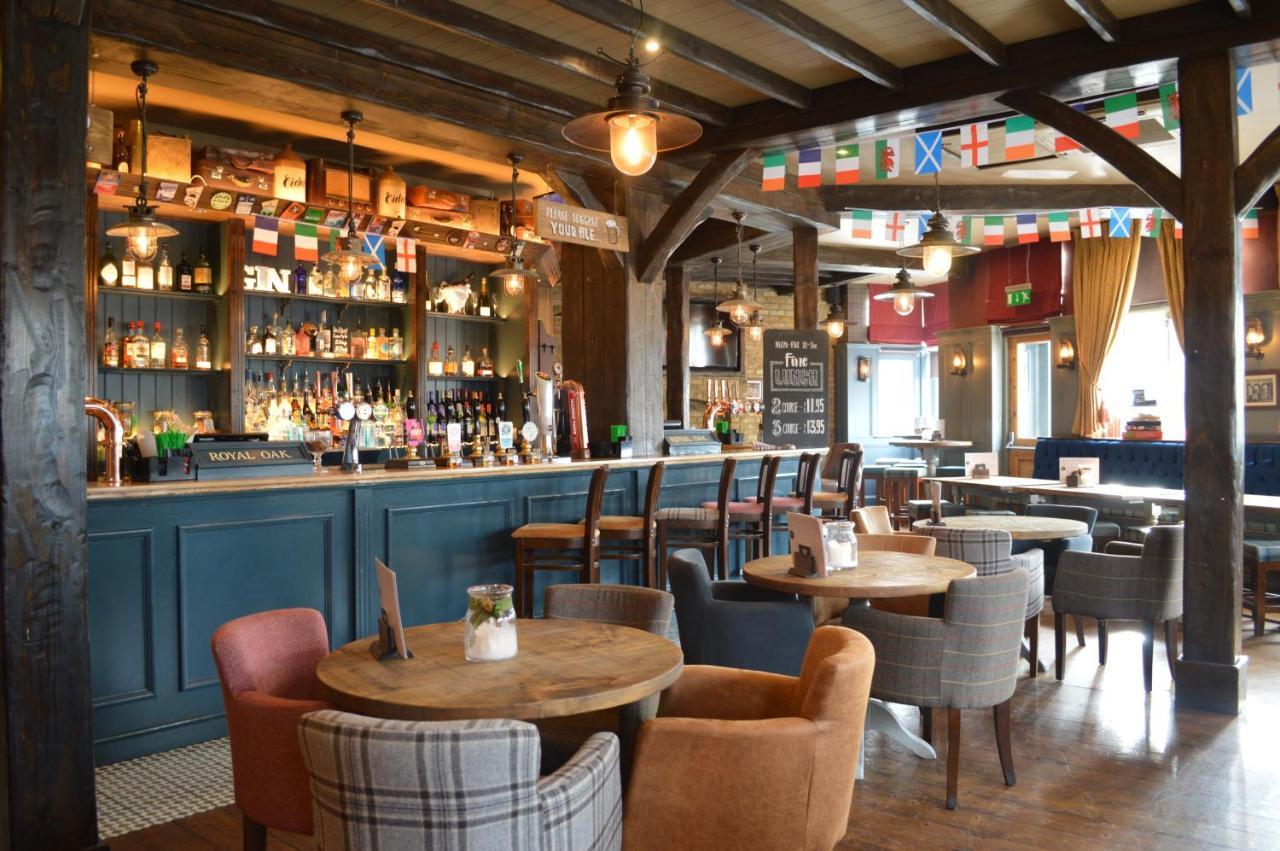 The Royal Oak Woodford